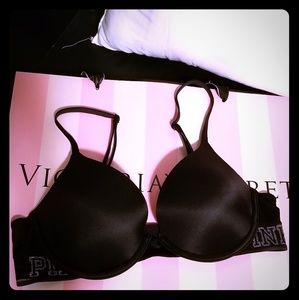 VS PINK black bra 2